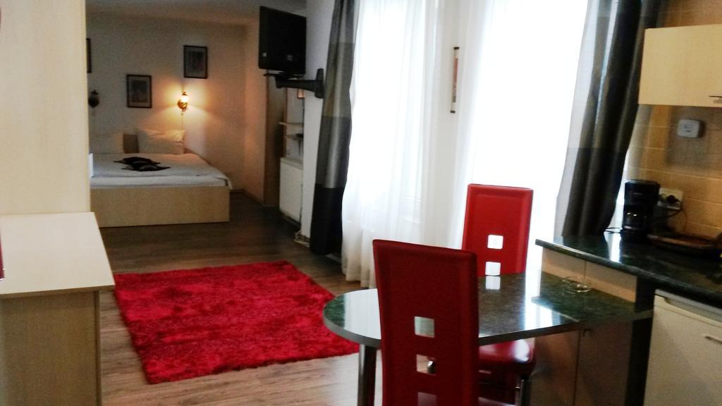 Lucas 10 Apartments Cluj-Napoca Rum bild