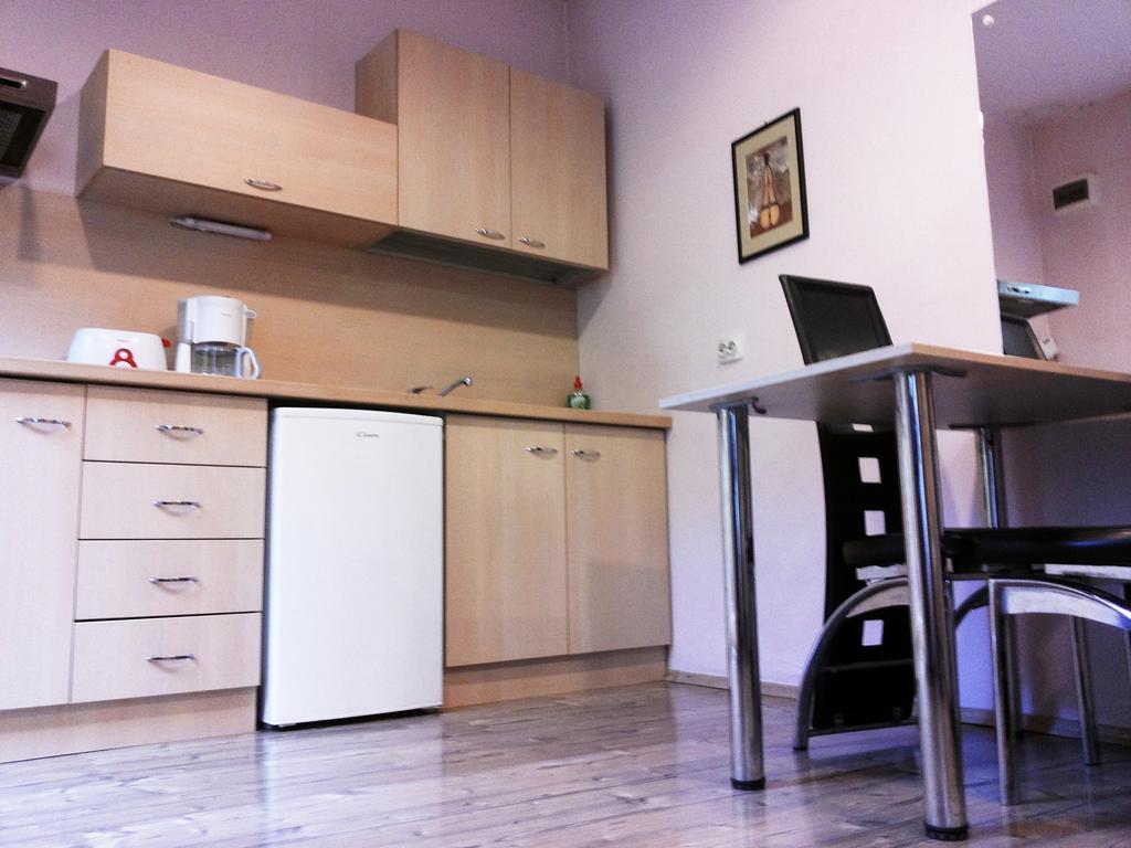 Lucas 10 Apartments Cluj-Napoca Rum bild